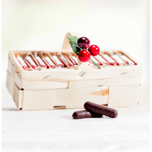 Spankörbli with cherry stems - Aeschbach Chocolatier (125g)