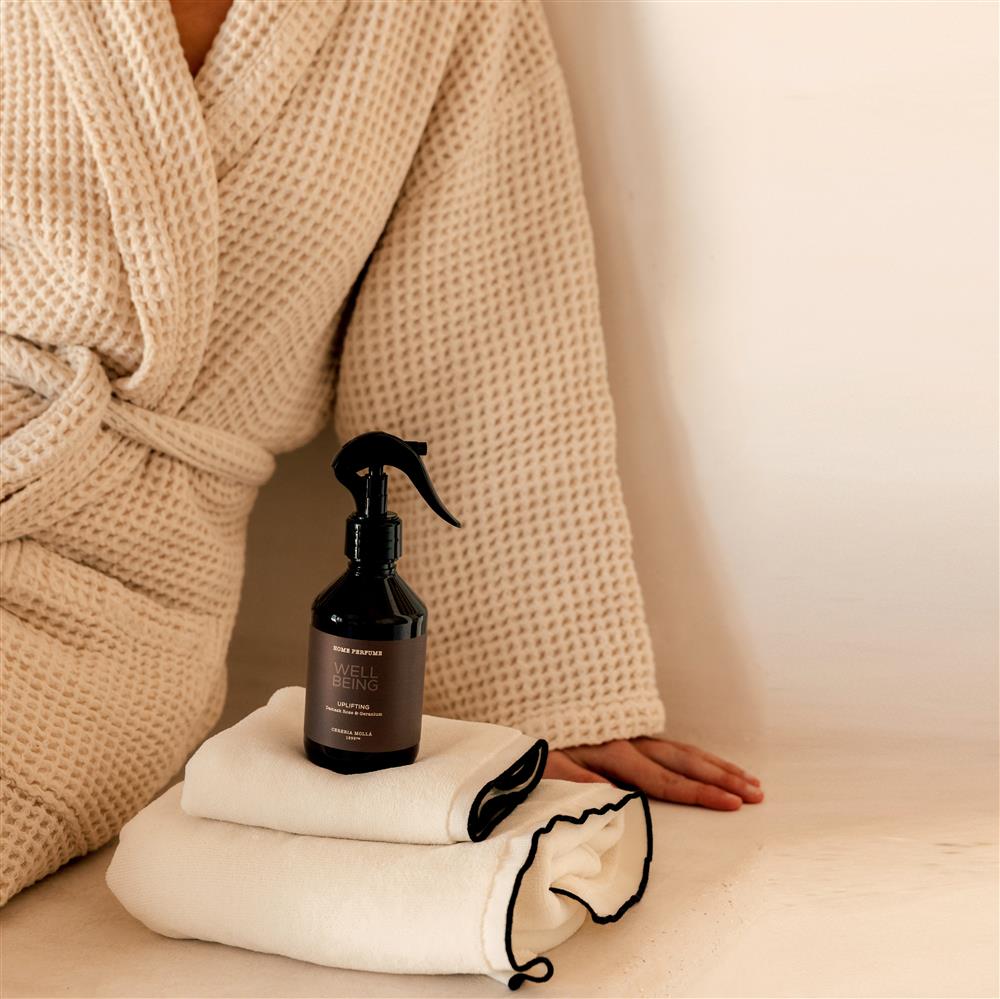 Cereria Mollá Wellbeing Uplifting Spray per ambienti (250ml) ambientazione