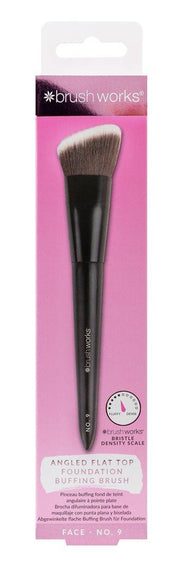 Brushworks No. 9 Angled Flat Top Foundation Buffing Brush Foundationpinsel (1 Stk)