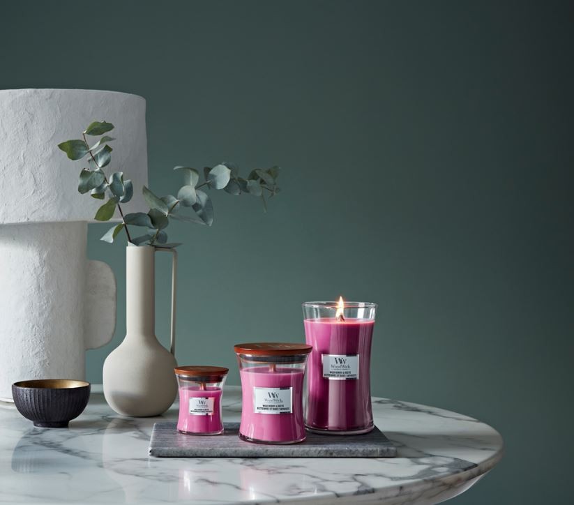 WoodWick Wild Berry & Beat Medium Jar (1 Stk)