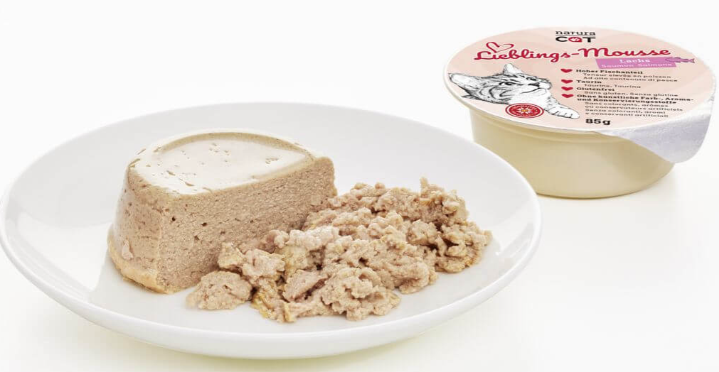 naturaCat Lieblings​-​Mousse mit Lachs, Nassfutter für Katzen (85g)