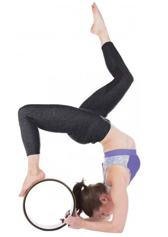 Gymstick Yoga Wheel mit Korkoberfläche, Durchmesser 33cm (1 Stk)