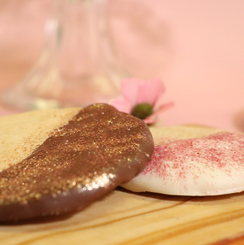 PME CAKE Essbarer Glanzschnee Perlen (10g)