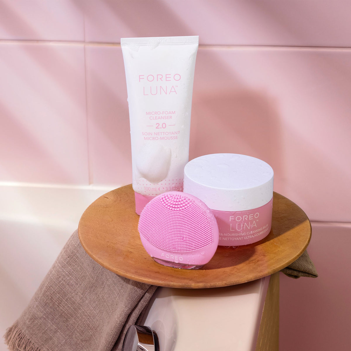 FOREO Luna 4 play Gesichtsreinigungsbürste tickle me pink (1 Stk)