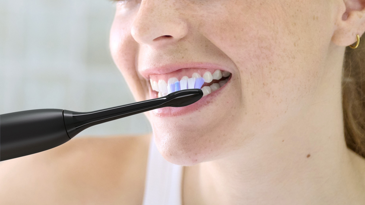 Philips Sonicare S2 Sensitive Aufsteckbürsten HX6058/88 schwarz (8 Stk)