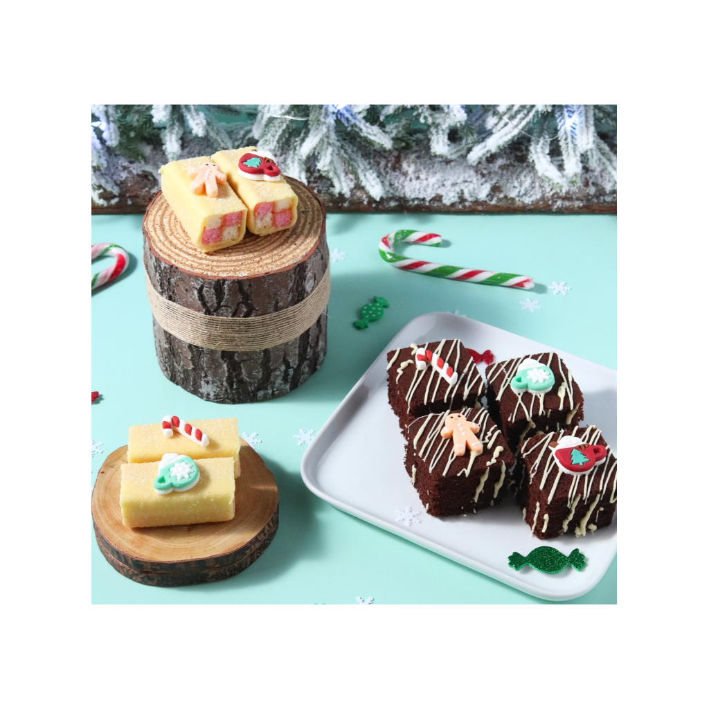 PME Cake Weihnachts Essbare Zucker Tortenaufsatz - Weihnachtsfreude (12-teilig)